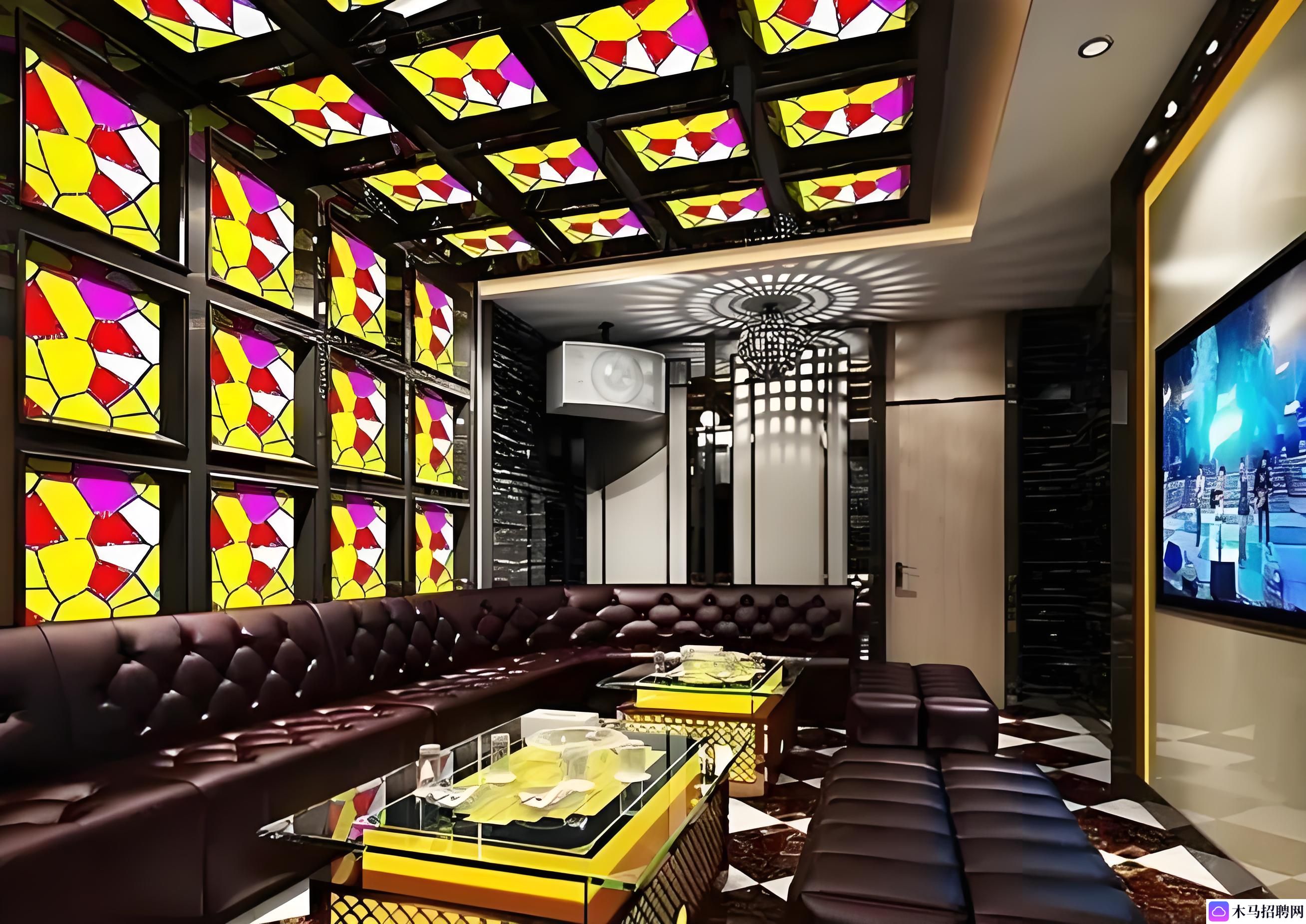 武汉夜生活圈新潮来袭：年轻人最爱的潮流地标